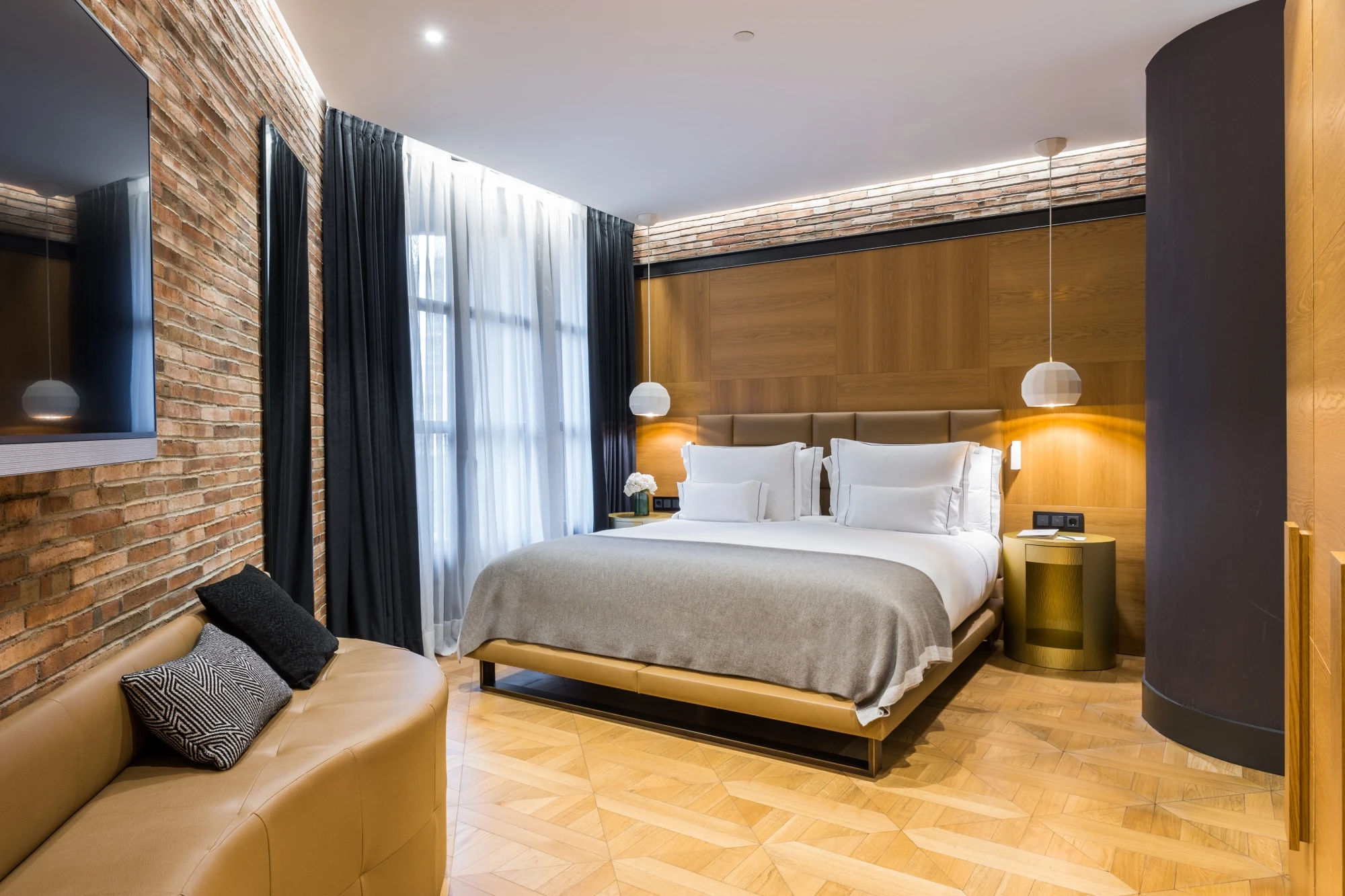 MH SUITE PATIO 851063