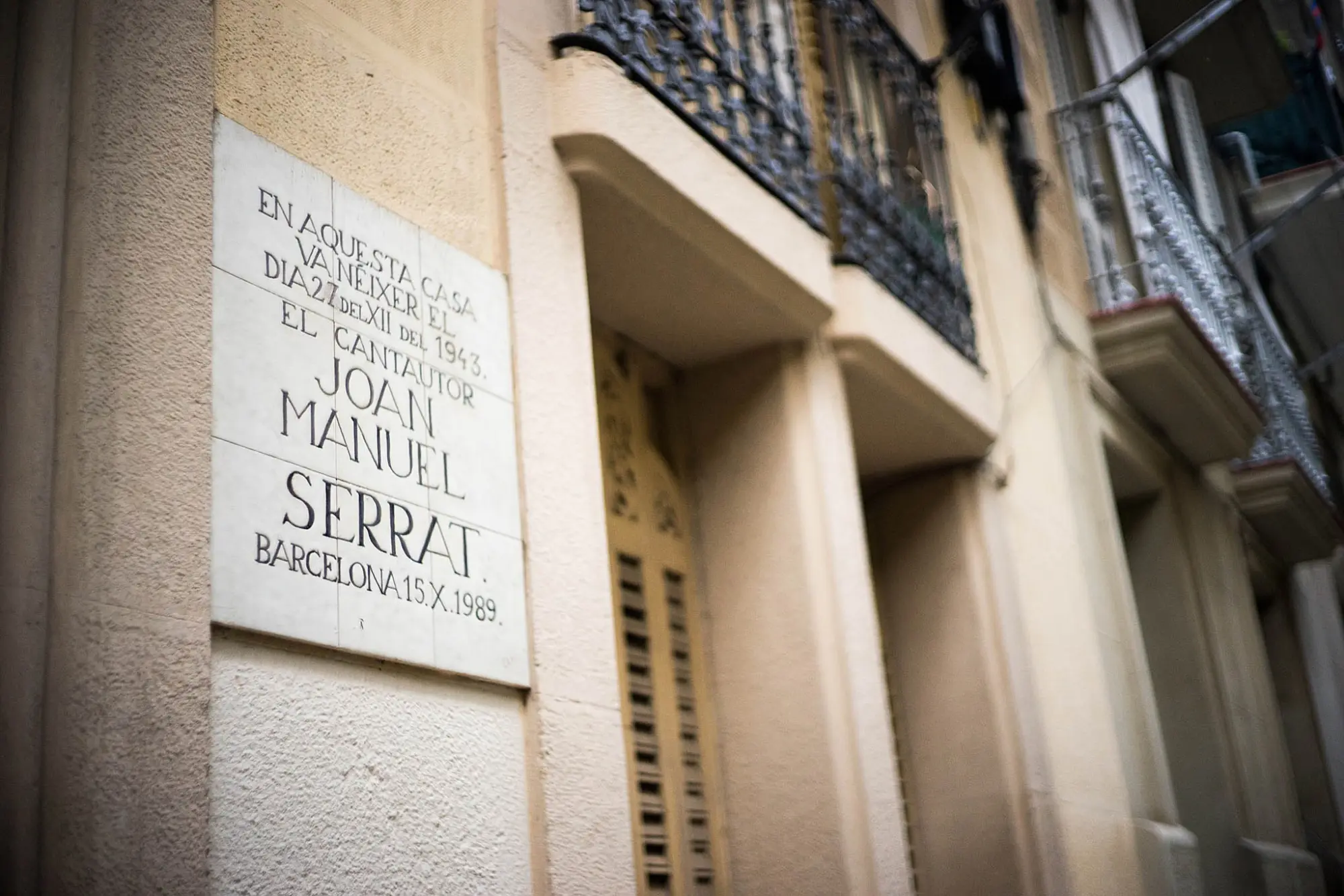 Joan Manuel Serrat | Poeta Cabanyes - Barcelona