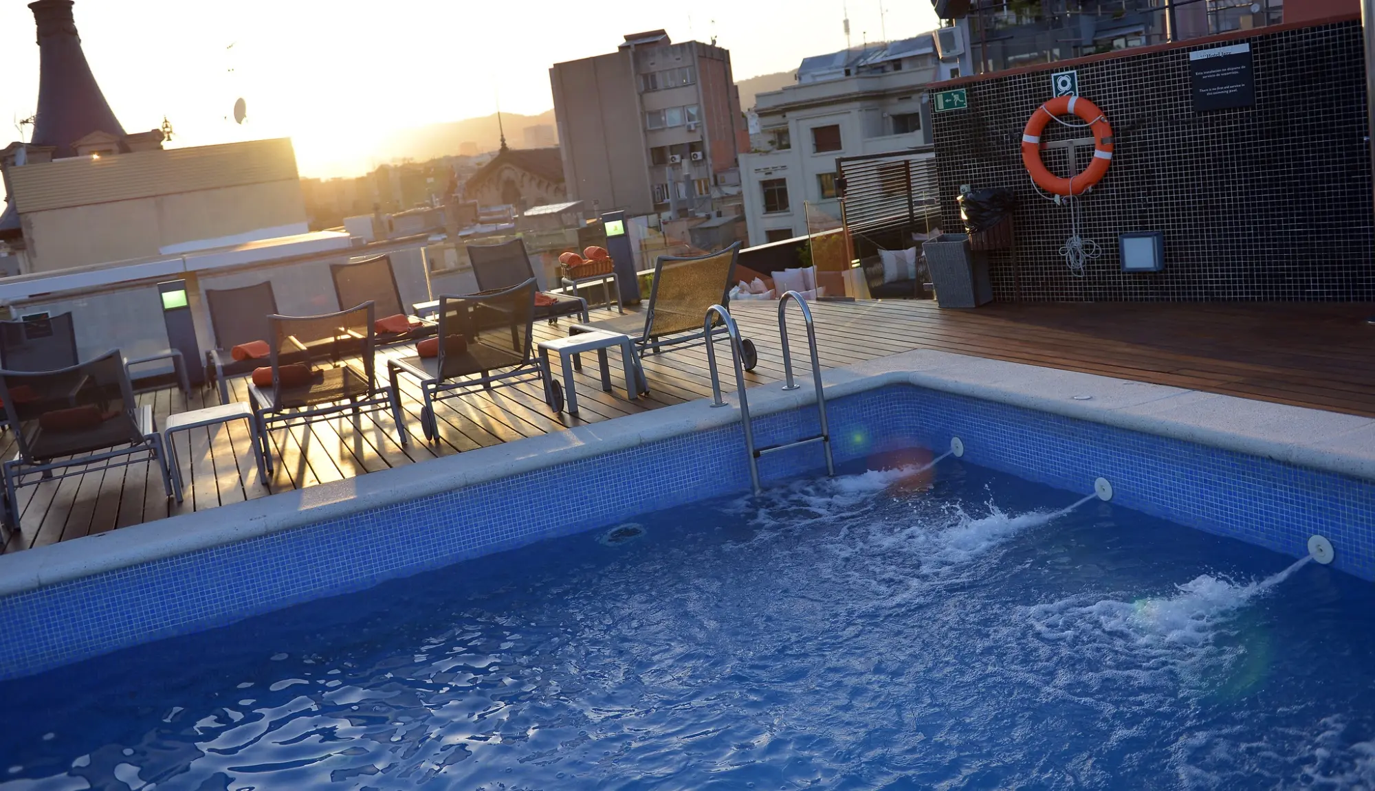 Atardecer - Piscina | Hotel Jazz Barcelona