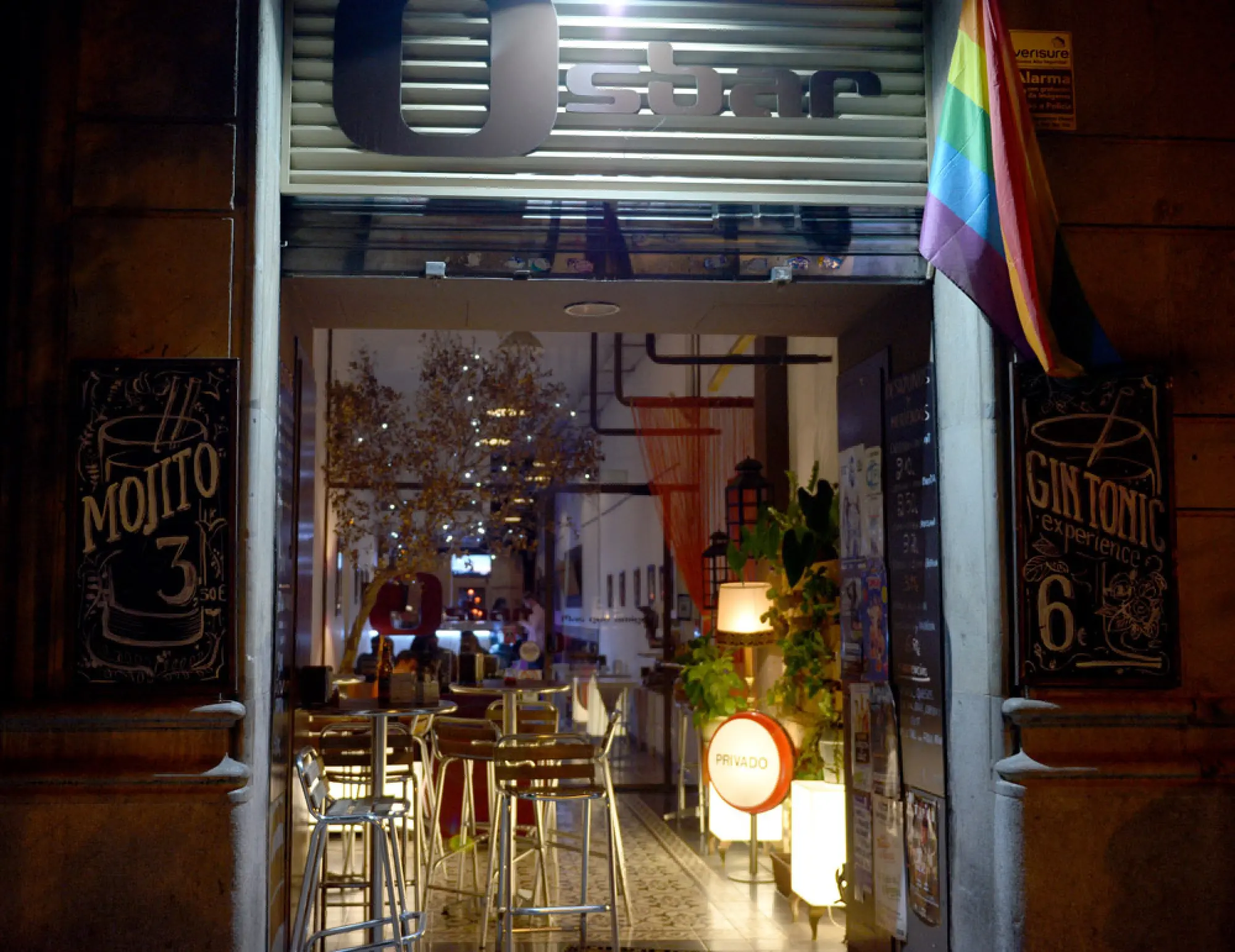 De copas por el Gayxample | Barcelona