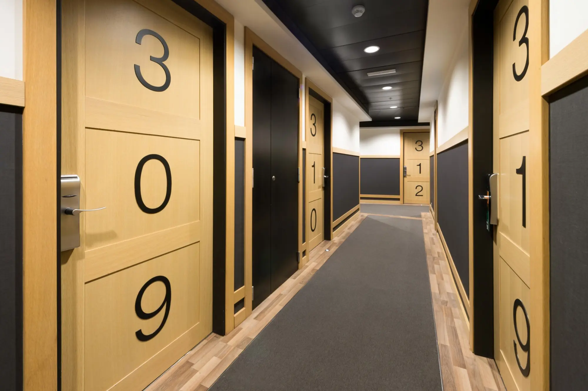 Pasillos Habs | Hotel Jazz Barcelona