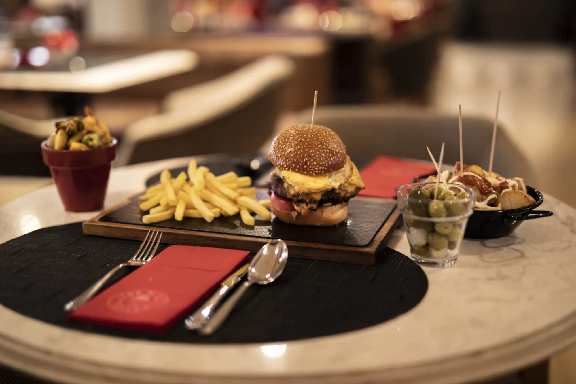 The Wolf Tavern en Barcelona - snack bar & cócteles